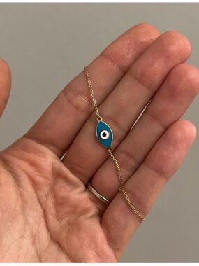 Gold Chain Bracelet with Blue Evil Eye Charm
